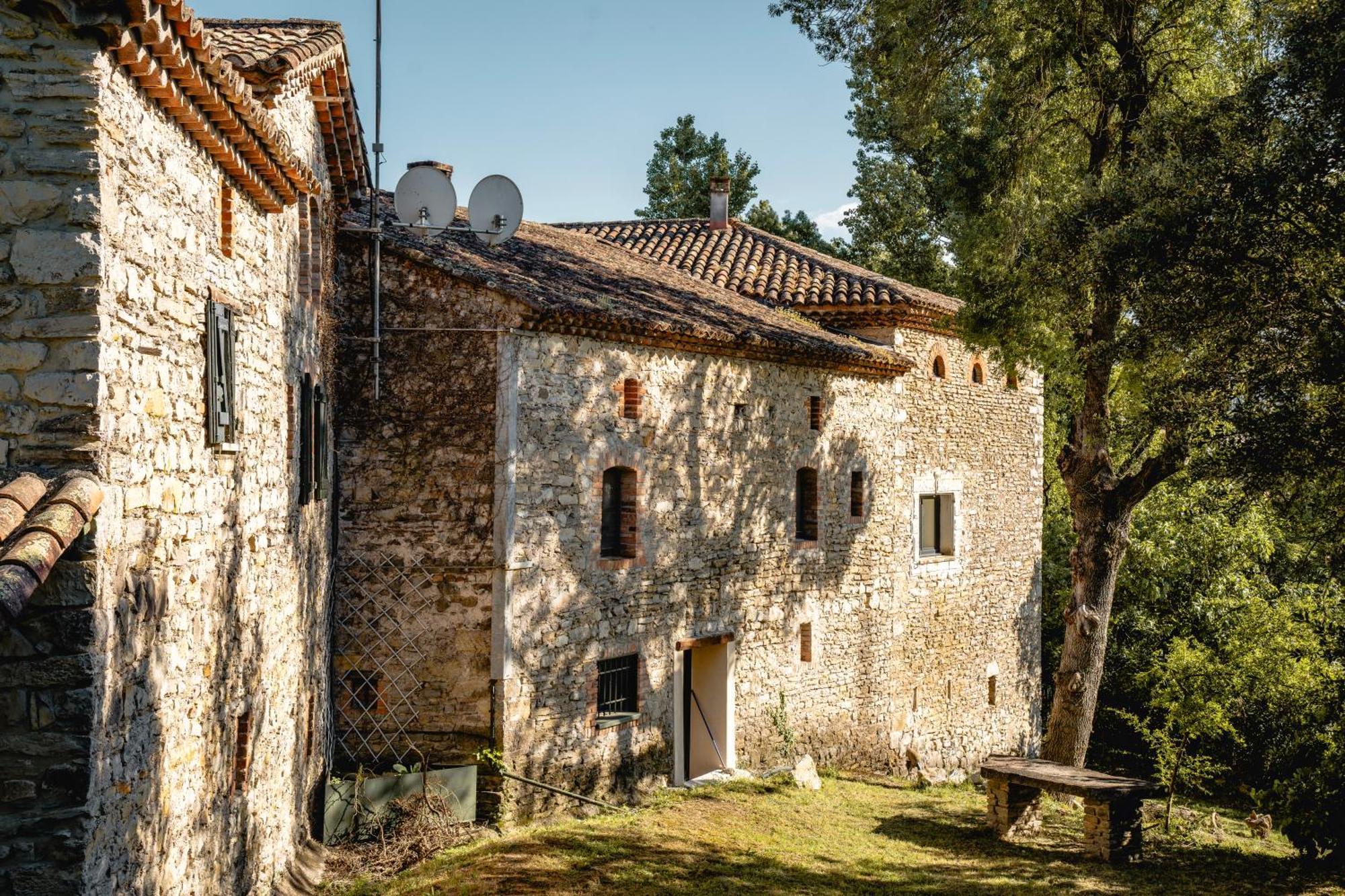 Les Terres Aoyama Ξενοδοχείο Saint Julien Les Rosiers Εξωτερικό φωτογραφία
