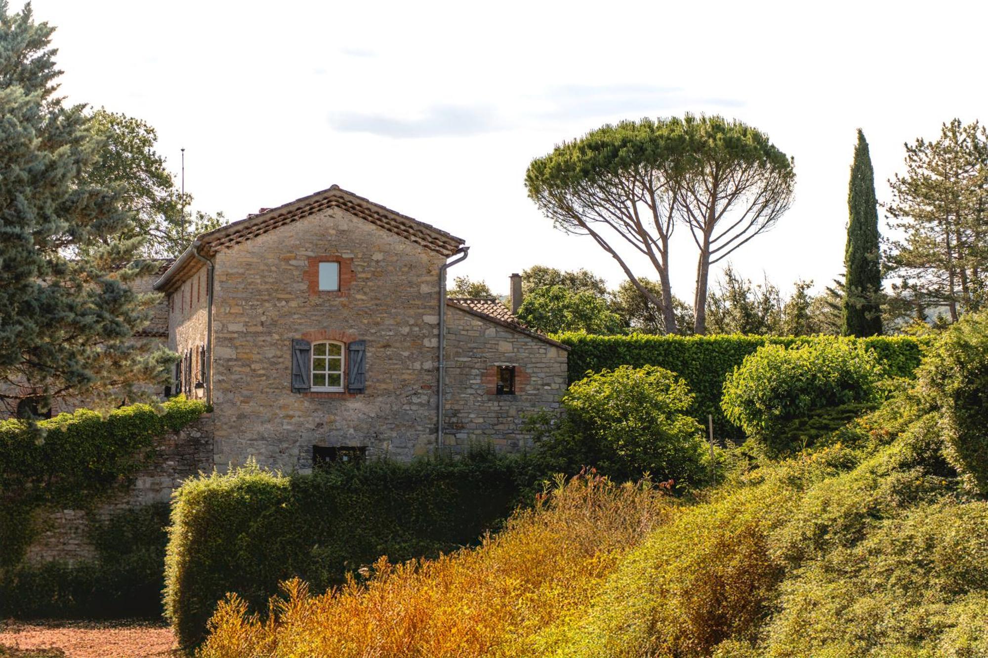 Les Terres Aoyama Ξενοδοχείο Saint Julien Les Rosiers Εξωτερικό φωτογραφία